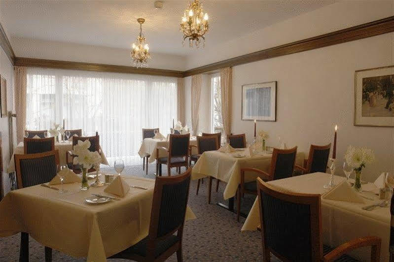 Parkhotel Nuembrecht Ngoại thất bức ảnh