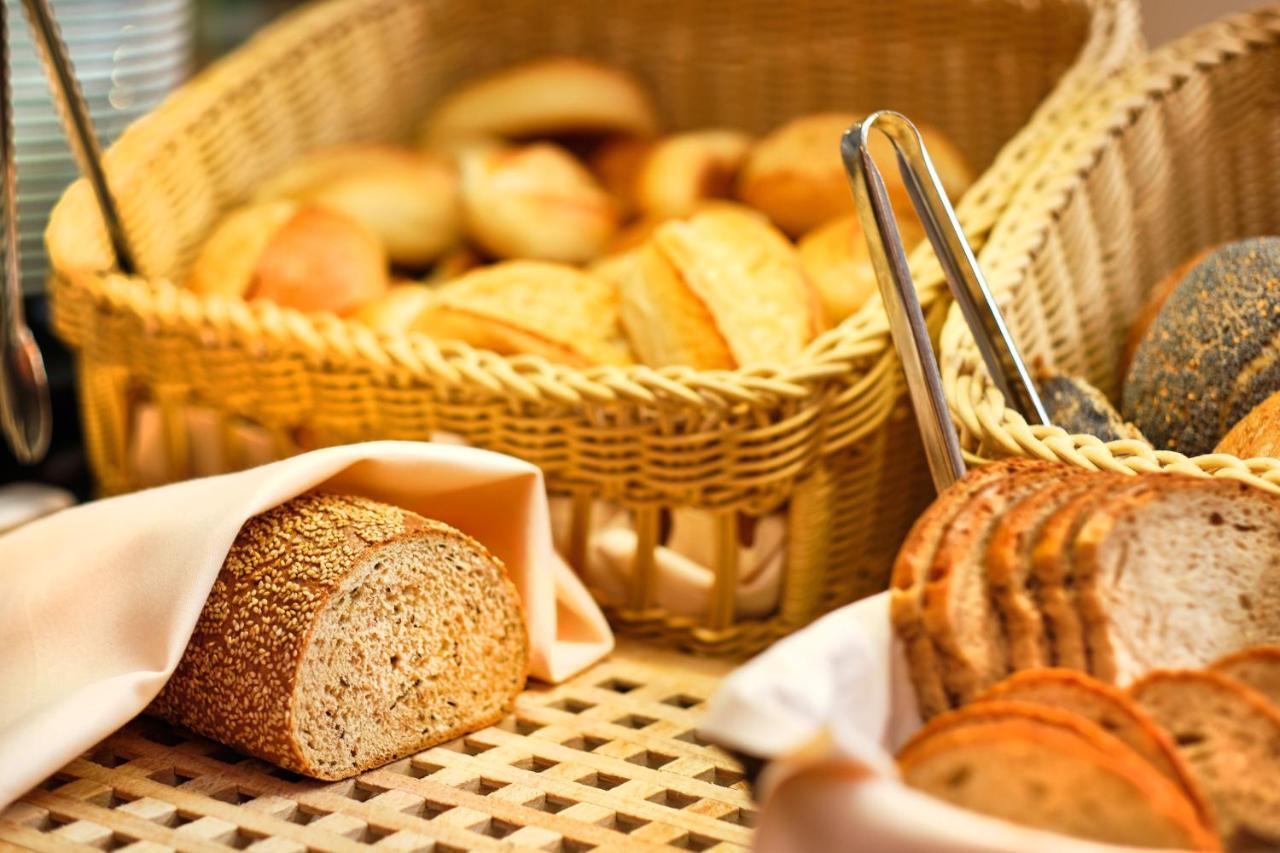 Parkhotel Nuembrecht Ngoại thất bức ảnh